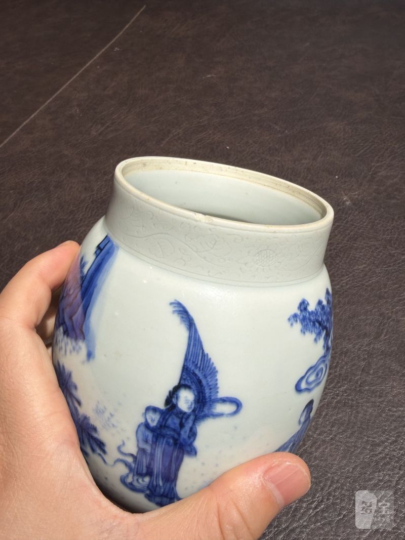 明崇祯 青花“宫妃图”莲子罐 - 图17
